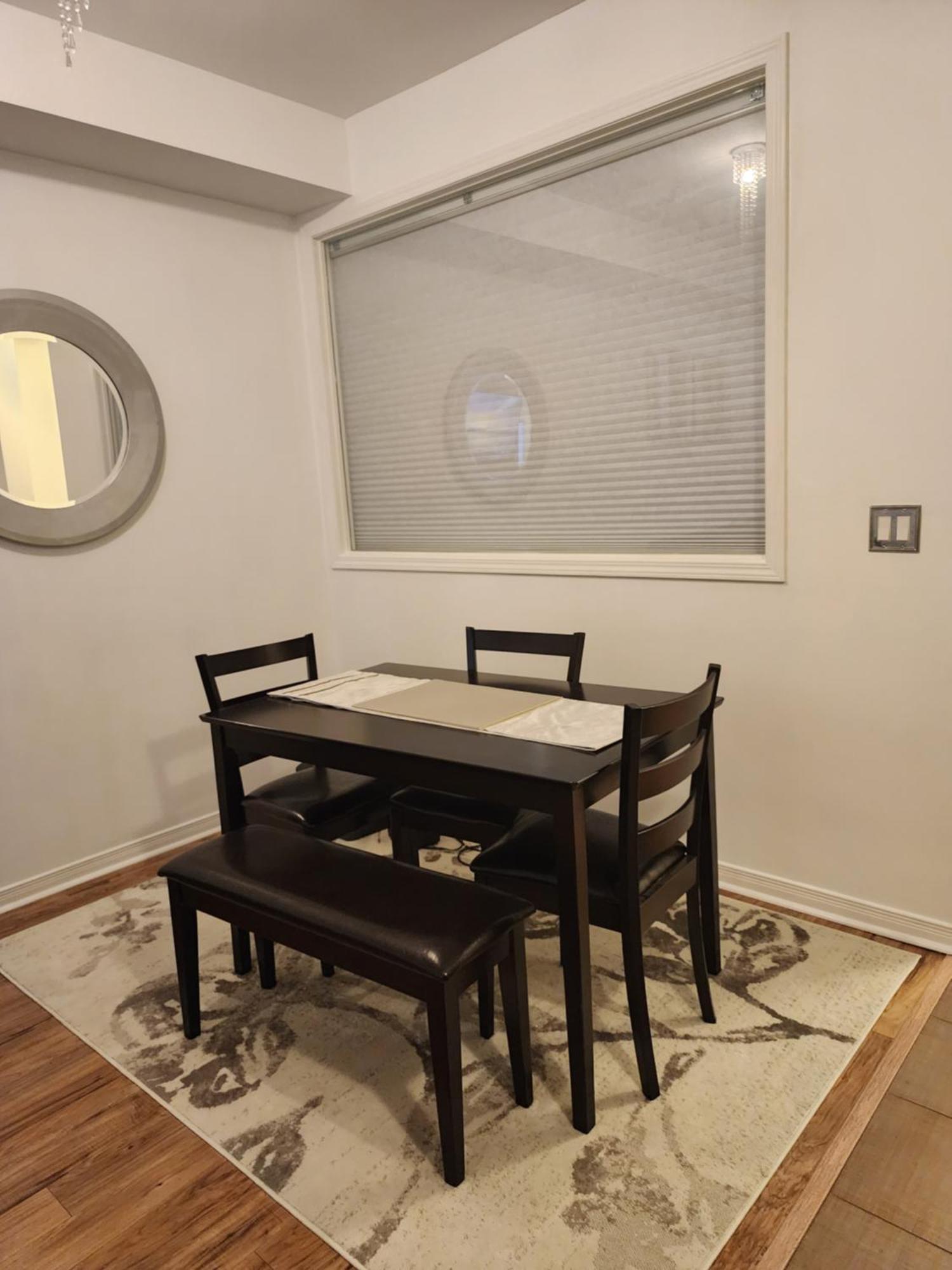 Apartamento Beautiful Townhouse Near Yorkdale Mall, Wilson Subway Toronto Exterior foto