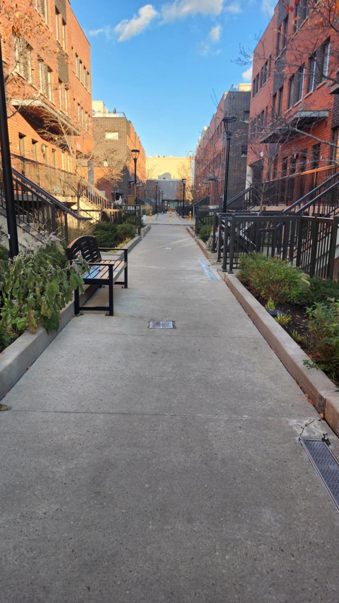 Apartamento Beautiful Townhouse Near Yorkdale Mall, Wilson Subway Toronto Exterior foto